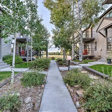 Pagosa Condo With Deck, 4 Mi To Hot Springs And Dtwn